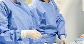 Colon, debutta l’anastomosi magnetica senza punti di sutura: primato mondiale a Bergamo