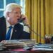 Dazi Usa-Cina, Trump ‘grazia’ smartphone e computer. Casa Bianca: “Aziende devono tornare”