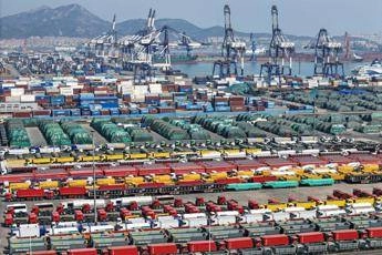 Dazi, la Cina risponde a Trump e fa ricorso al Wto