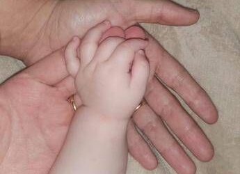 Roma, salvata neonata da tumore con tecnica mini-invasiva su misura