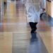 Sanità e liste d’attesa, sei italiani su dieci hanno dovuto rinunciare almeno a un esame