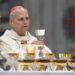 Conclave, tra i ‘papabili’ favoriti sale Robert Francis Prevost: chi è il cardinale statunitense