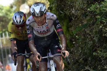 Giro d’Italia, Del Toro è la nuova Maglia Rosa: tappa a Van Aert