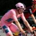 Giro d’Italia, a Pedersen anche la quinta tappa. Terza vittoria per la maglia rosa