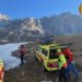 Incidente in montagna, escursionista precipita in un canale nel bellunese e muore