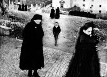 Mario Giacomelli, il centenario del maestro della fotografia tra Milano e Roma