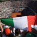 Sinner, un bambino ‘carota’ e un “forza Juve” per Bastoni: cori e cartelloni al Foro