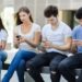 Social, report adolescenti Ue, per quasi la metà uso problematico, 10 anni fa era il 38%