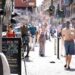 Caldo record, oggi 17 città da bollino rosso: picchi fino ai 40°