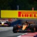 Formula 1, gru fa cadere cartellone pubblicitario sulla pista prima del Gp d’Austria