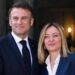 Italia-Francia, Macron a Palazzo Chigi per bilaterale con Meloni: sorrisi e strette di mano