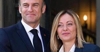 Macron-Meloni, primo summit bilaterale il 25 giugno ad Antibes