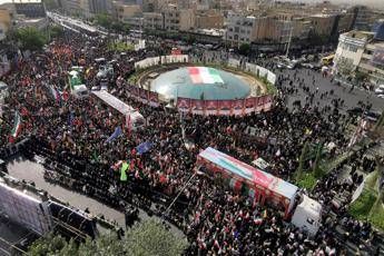 Missile dallo Yemen verso Israele. In Iran folla per ultimo saluto a ‘martiri’ guerra 12 giorni