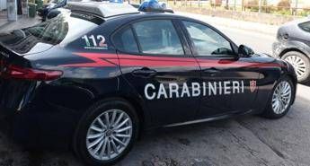 Napoli, investe ex e amiche con lo scooter: arrestato 20enne