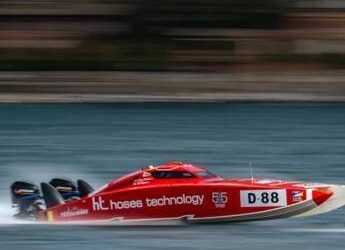 Trani si accende con l’offshore, in arrivo la “Formula 1 del mare”