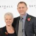 Una donna a capo degli 007, i film di James Bond l’avevano previsto con Judi Dench