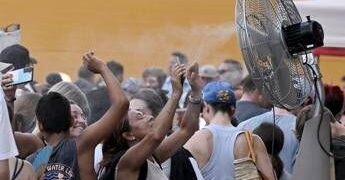 Caldo record, ancora una settimana estrema prima della svolta: le previsioni meteo