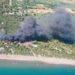Fiamme nella pineta di Castiglione della Pescaia, 600 evacuati da un campeggio