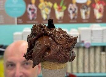 Lucca omaggia Jennifer Lopez con un gelato dal ‘gusto travolgente’
