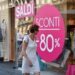 Saldi. A Milano boom abbigliamento e accessori donna, scontrino medio da 130 euro