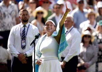 Wimbledon, Sabalenka crolla in semifinale: per il titolo giocherà Anisimova