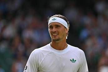 Zverev choc dopo il ko a Wimbledon: “Mi sento solo nella vita, sono vuoto”