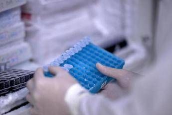 Covid, ecco perché può causare trombosi, studio svela ruolo chiave di un enzima