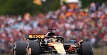 Formula 1, Piastri in pole davanti a Norris e Verstappen. La griglia di partenza del Gp Qatar