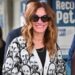 Julia Roberts arriva a Venezia con un look simpaticissimo che omaggia Guadagnino
