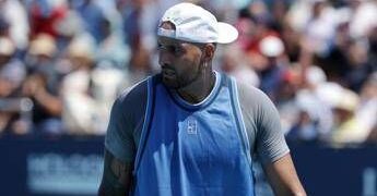 Kyrgios positivo, il duro attacco di Roddick: “Sei solo un ipocrita”