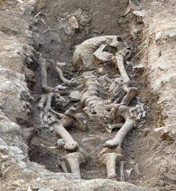 Scheletro umano rinvenuto nello scavo di San Pietro in Bossolo