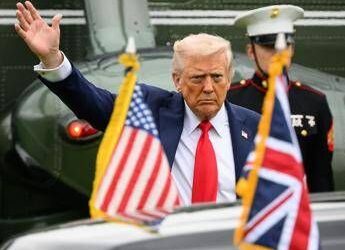 Atterraggio d’emergenza per elicottero di Trump nel Regno Unito