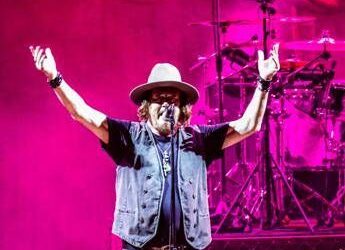 Auguri Zucchero, il re del rock-blues italiano compie 70 anni