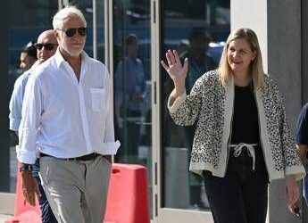 Coventry in visita al Villaggio Olimpico: “Congratulazioni Milano Cortina”. Malagò: “Eredità per l’Italia”