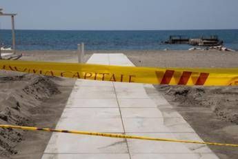 La stagione nera del “Mare di Roma”, a Ostia e Castelporziano presenze in calo del 20%