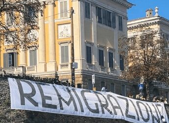 Migranti: ‘Remigrazione’, striscione di 30 metri a Bergamo