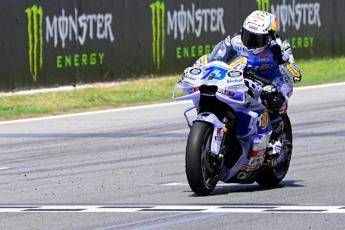 MotoGp, Alex Marquez trionfa in Malesia. Bagnaia si ritira