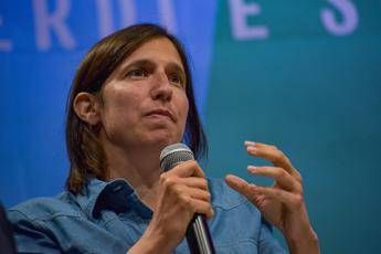 Schlein a Cernobbio: “Dazi spariti da dibattito, governo minimizza impatti”