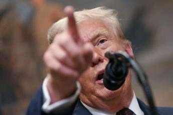 Trump firma ordine esecutivo: “Antifa organizzazione terroristica interna”
