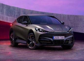 CUPRA Tavascan: nuovi equipaggiamenti, funzioni e servizi per il SUV coupé elettrico