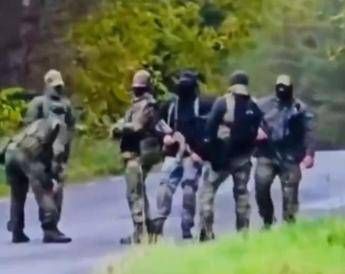 Estonia, allarme per ‘omini verdi’: provocazione della Russia?