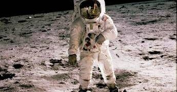 La Nasa risponde a Kim Kardashian: “Siamo stati sulla Luna 6 volte”