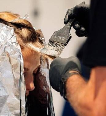 Lavoro, hair-stylist interprete di fiducia: per il 61% delle donne i capelli sono strumento di empowerment