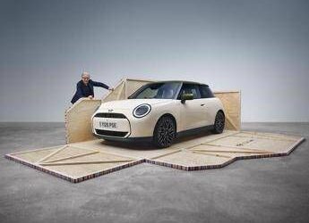 MINI Paul Smith Edition: stile britannico e design d’autore