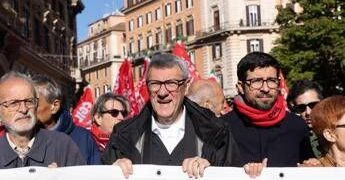 Manifestazione Cgil oggi a Roma, perché si scende in piazza: orari e percorso del corteo