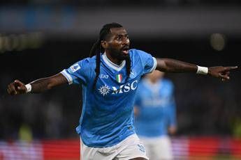 Napoli, infortunio per Anguissa: quando torna in campo