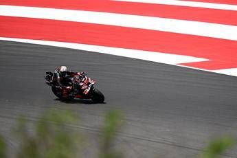 Sprint MotoGp Indonesia, vittoria di Bezzecchi davanti ad Aldeguer