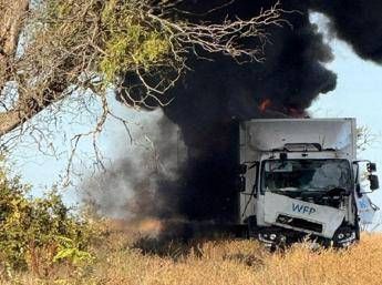 Ucraina, Mosca in pressing: “Usa convincano Kiev alla pace”. Attacco russo a convoglio Onu