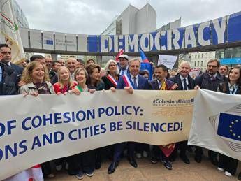 Ue, Lombardia in piazza a Bruxelles per dire no a centralizzazione fondi coesione