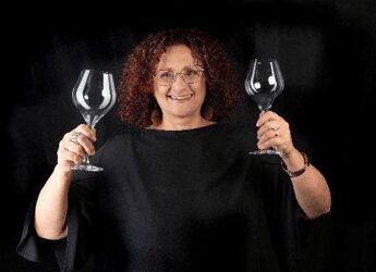 Vino, in un libro la pr Maddalena Mazzeschi racconta il lato ‘spirit…oso’ della comunicazione